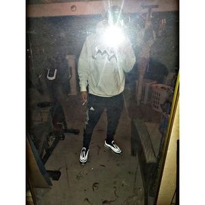 Meet your Posher, Luis